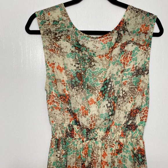 Gorgeous dress - Picture 3 of 9